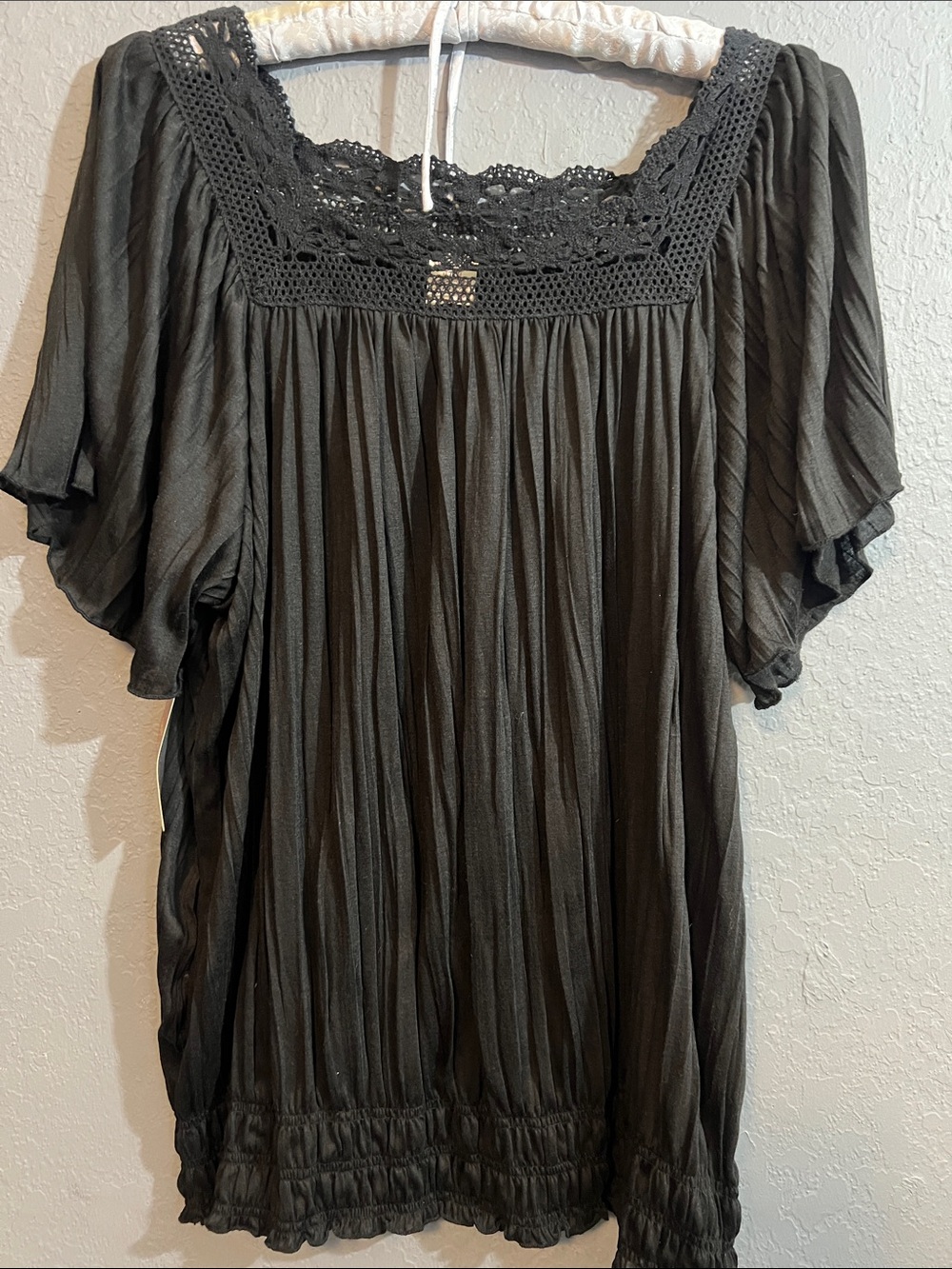 Faded Glory Black Crochet Yoke Flutter Sleeve Top